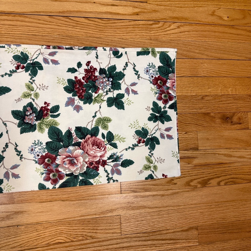 Waverly Valance Pleasant Valley Floral Rod Pocket Valance (1) 75.5" x 15"